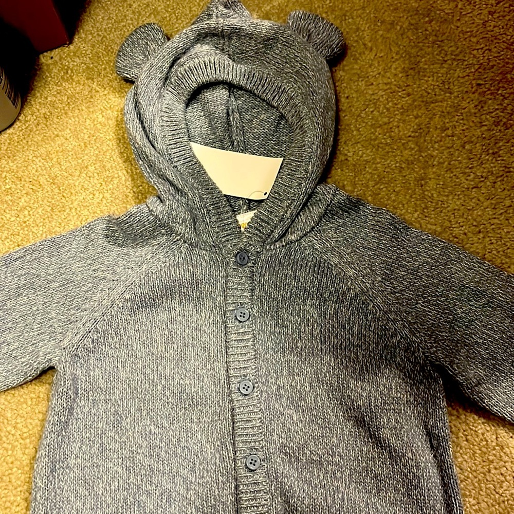Baby sweater